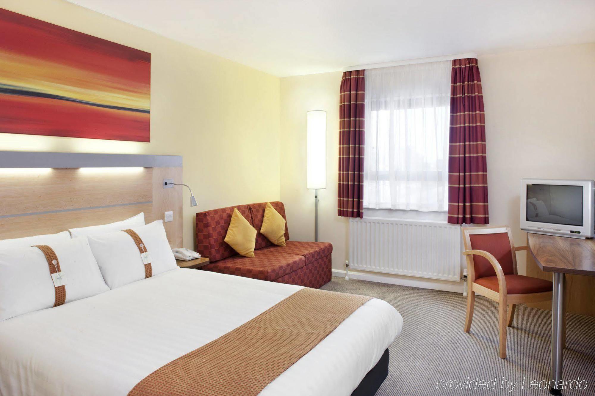 Holiday Inn Express Antrim, An Ihg Hotel Phòng bức ảnh